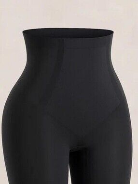 NWT Shapermint Essentials Everyday Empower High-Waisted Shaper Shorts
